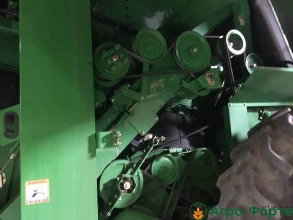 Oldtimer-Mähdrescher des Typs John Deere 9760 STS Bullet Rotor, Neumaschine in Вінниця (Bild 4)