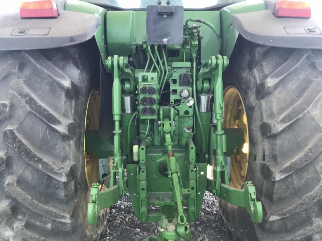 Oldtimer-Traktor des Typs John Deere 7830, Neumaschine in Дніпро (Bild 7)