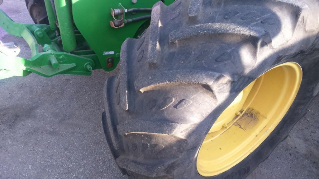 Oldtimer-Traktor des Typs John Deere 7700, Neumaschine in Подворки (Bild 8)