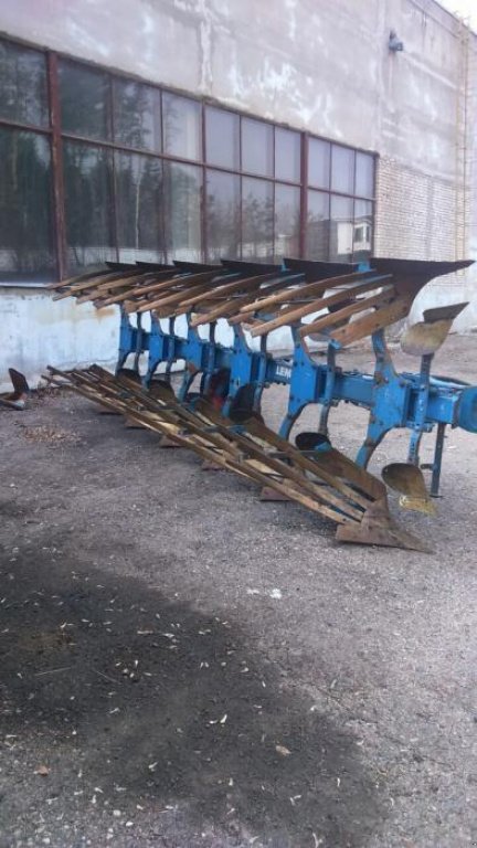 Scheibenpflug des Typs Lemken VariOpal 9, Gebrauchtmaschine in Подворки (Bild 1)