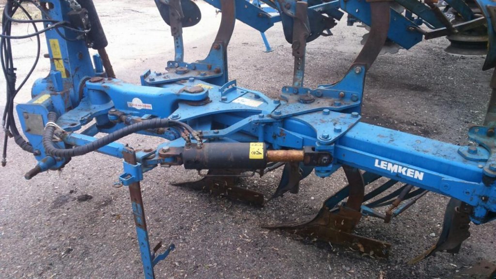 Scheibenpflug des Typs Lemken VariOpal 9, Gebrauchtmaschine in Подворки (Bild 4)