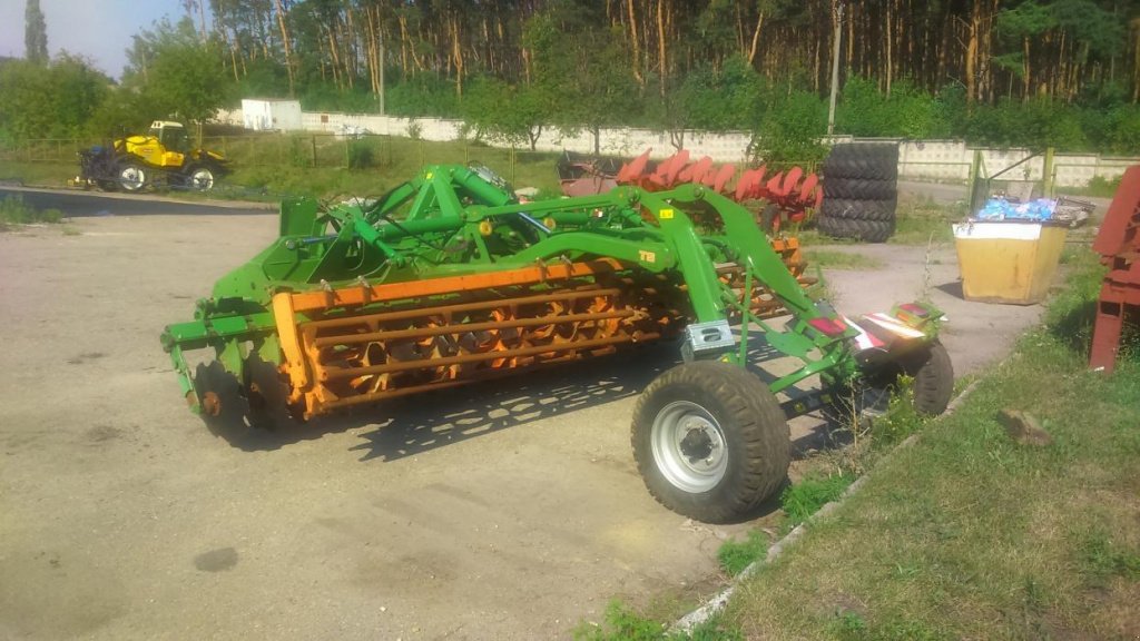 Wiesenegge des Typs Amazone Catros 5001-2, Gebrauchtmaschine in Подворки (Bild 1)