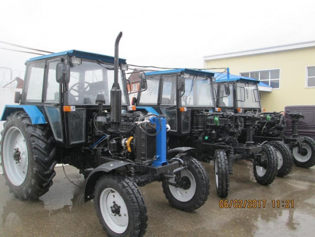 Oldtimer-Traktor des Typs Belarus Беларус-82, Neumaschine in Не обрано (Bild 7)