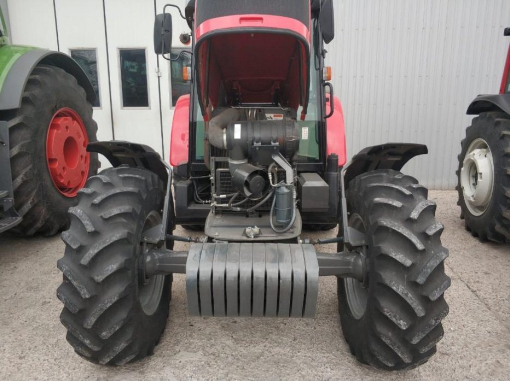 Oldtimer-Traktor des Typs Massey Ferguson 470 Xtra, Neumaschine in Дніпро (Bild 3)