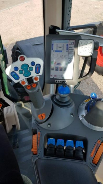 Oldtimer-Traktor des Typs Fendt 936 Vario Profi, Neumaschine in Дніпро (Bild 3)