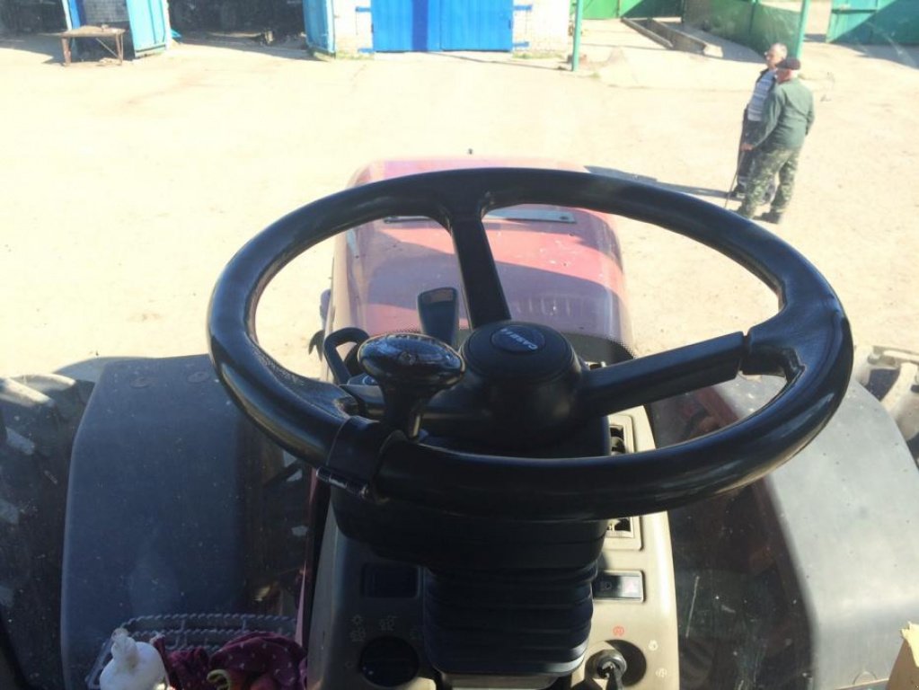 Oldtimer-Traktor des Typs Case IH Magnum 335, Neumaschine in Дніпро (Bild 2)