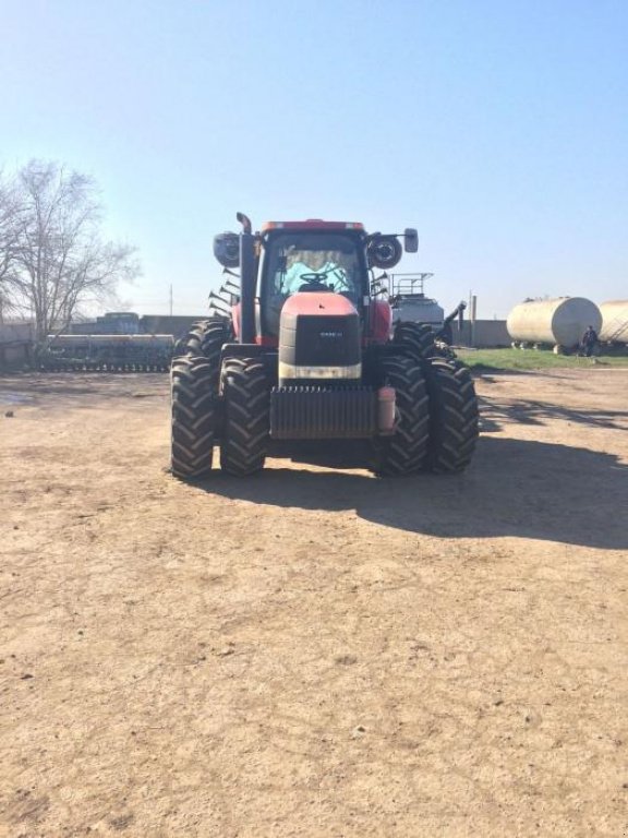 Oldtimer-Traktor des Typs Case IH Magnum 335, Neumaschine in Дніпро (Bild 6)