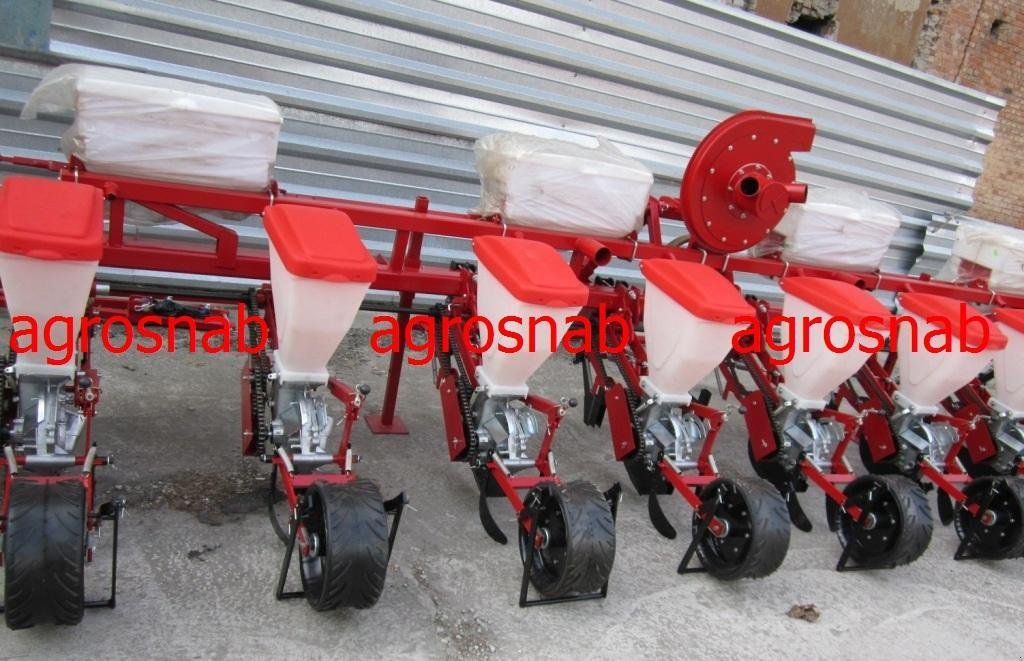 Gareeggenfelder des Typs CHERVONA ZIRKA УПС-8, Gebrauchtmaschine in Дніпро (Bild 7)