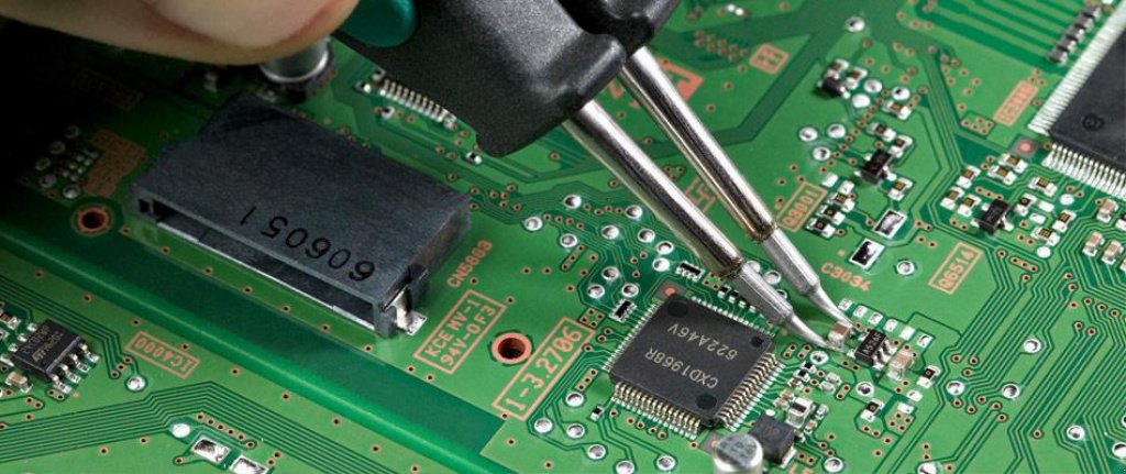 Parallelfahr-System des Typs Trimble CFX 750, Gebrauchtmaschine in Київ (Bild 1)