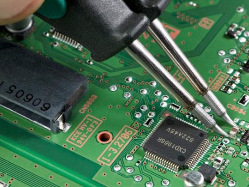 Parallelfahr-System des Typs Trimble CFX 750, Gebrauchtmaschine in Київ (Bild 1)