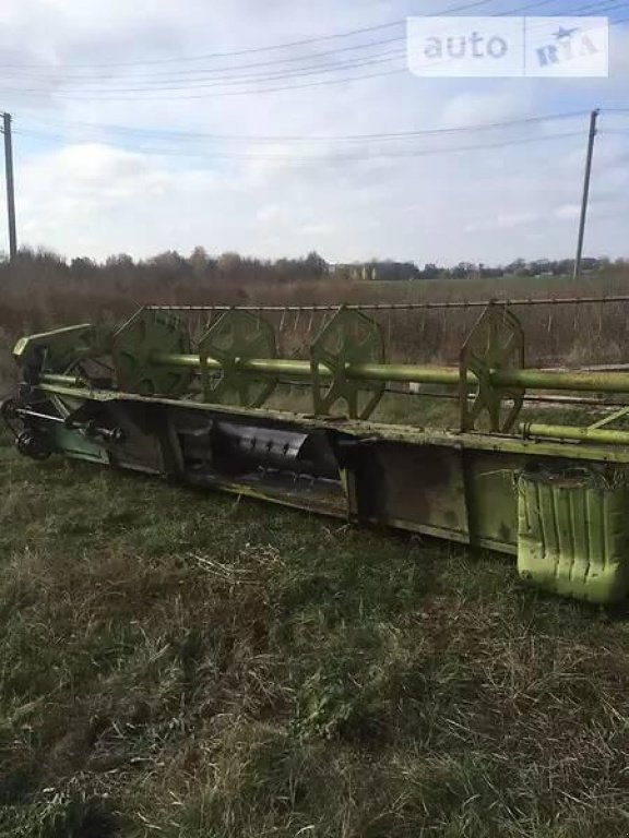 Oldtimer-Mähdrescher des Typs CLAAS Dominator 106, Neumaschine in Білополля (Bild 9)