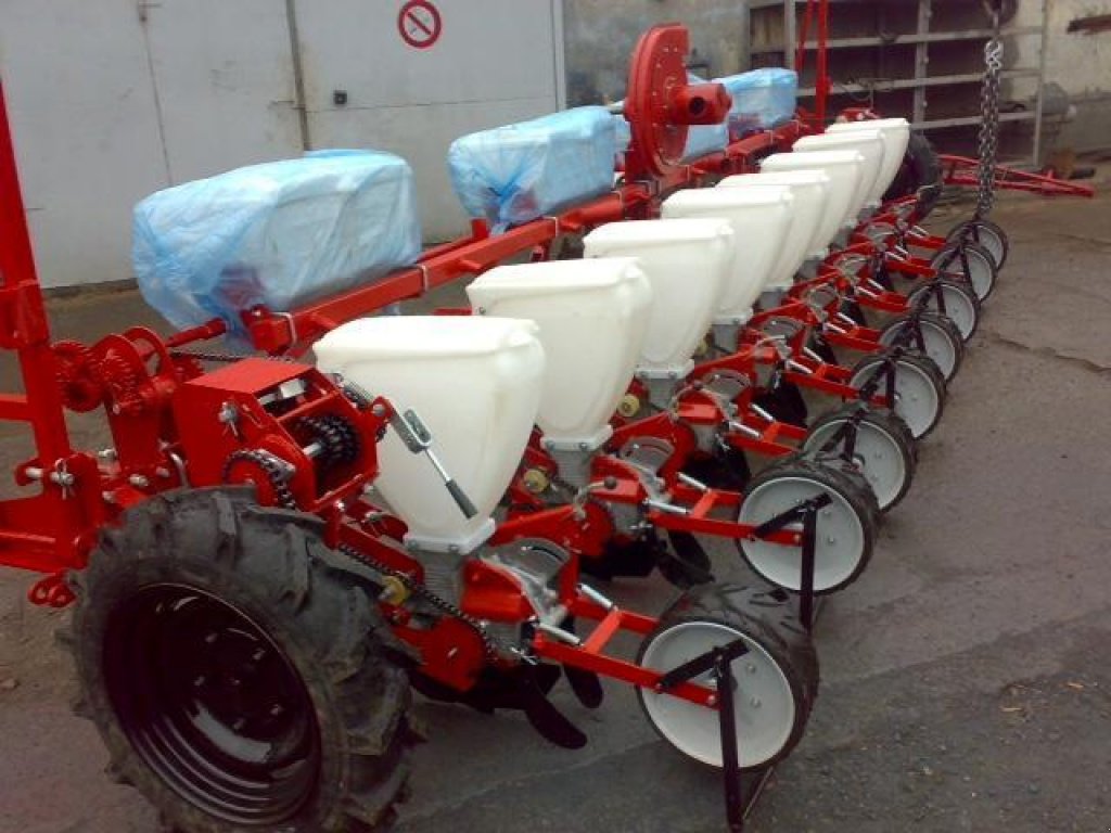 Gareeggenfelder des Typs CHERVONA ZIRKA УПС-8, Gebrauchtmaschine in Полтава (Bild 1)