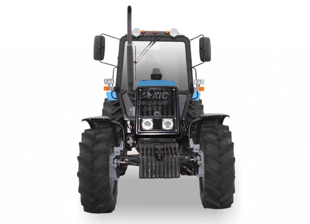 Oldtimer-Traktor des Typs Belarus Беларус-1221.2, Neumaschine in Кривий Ріг (Bild 3)