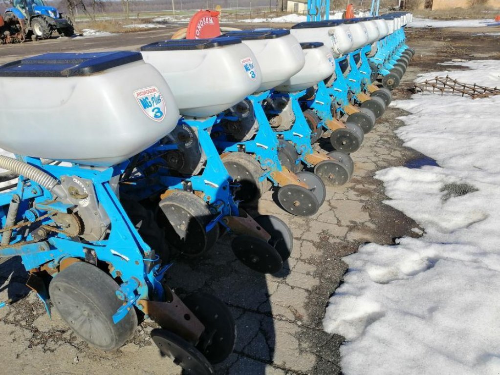 Gareeggenfelder des Typs Monosem NG Plus 8, Gebrauchtmaschine in Київ (Bild 3)