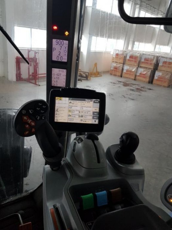 Oldtimer-Traktor des Typs New Holland T8.390, Neumaschine in Кропивницький (Bild 5)