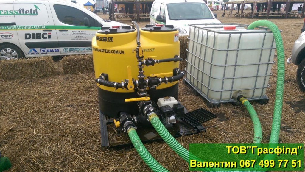 Weinbauspritze des Typs Amazone UX 6200 Super, Gebrauchtmaschine in Київ (Bild 2)