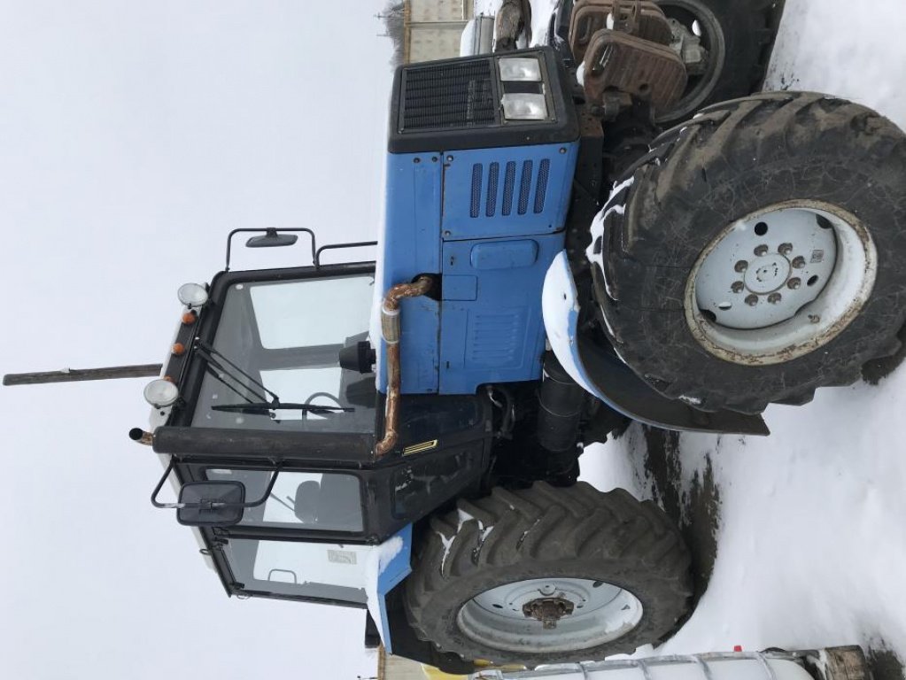 Oldtimer-Traktor des Typs Belarus Беларус-892, Neumaschine in Вінниця (Bild 1)