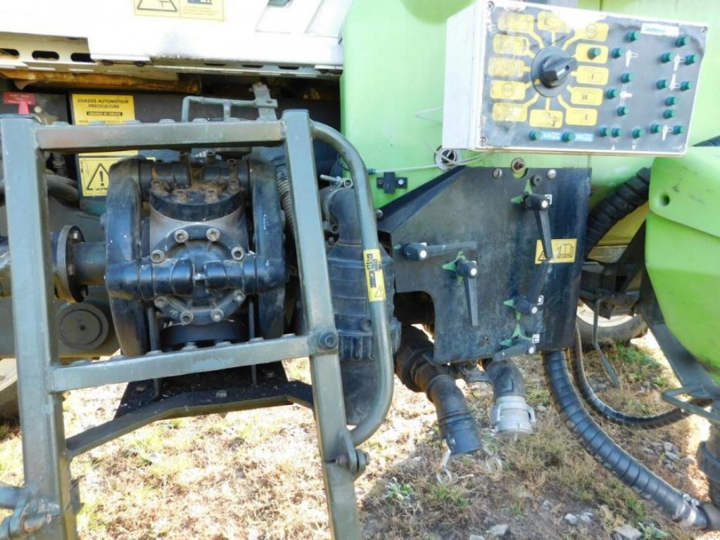 Selbstfahrspritze des Typs Tecnoma Laser 4000, Neumaschine in Харків (Bild 4)