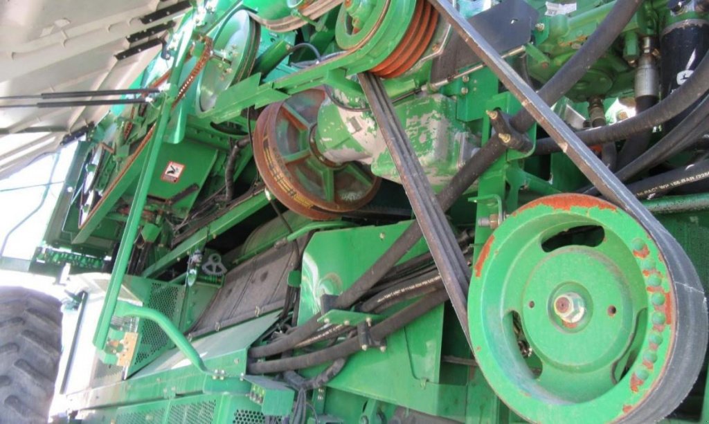 Oldtimer-Mähdrescher des Typs John Deere 9860 STS Bullet Rotor, Neumaschine in Харків (Bild 6)