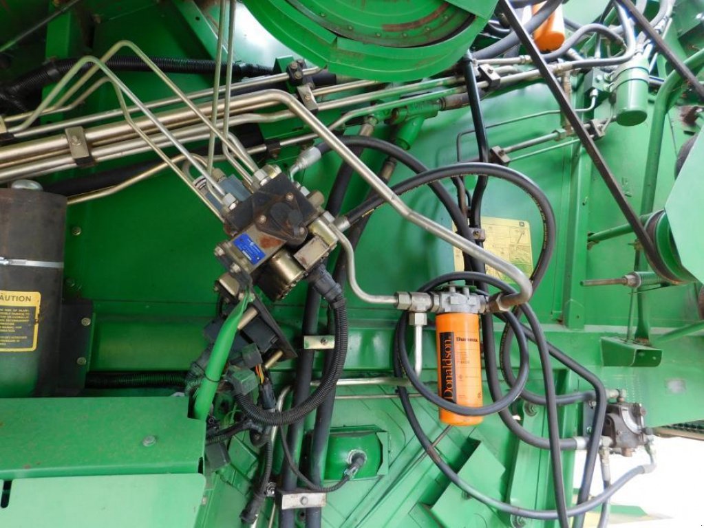 Oldtimer-Mähdrescher des Typs John Deere 9610 Maximizer, Neumaschine in Харків (Bild 4)