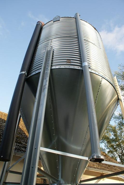 Silo des Typs Silowave Futtersilo 8T, Neumaschine in Frankfurt (Oder) (Bild 4)