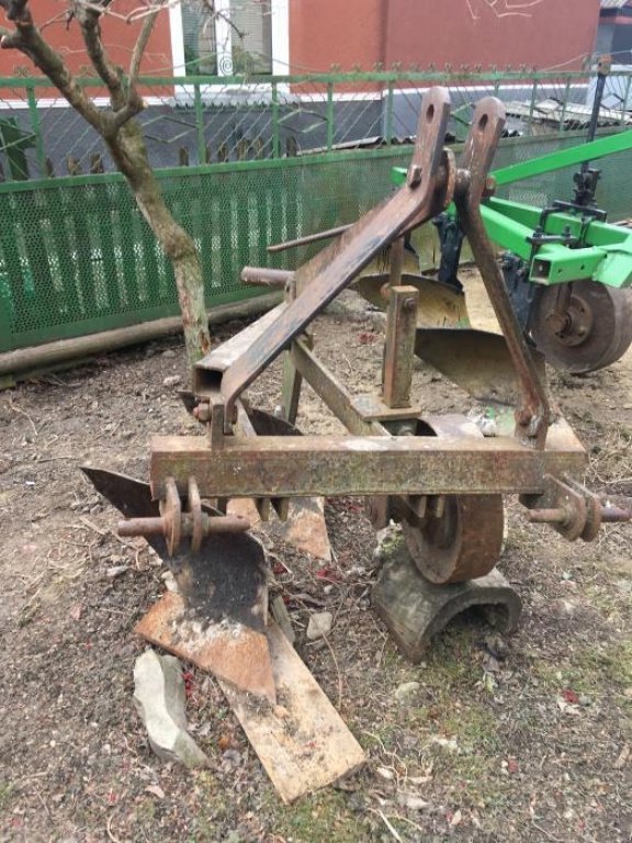 Scheibenpflug des Typs BOMET 2/30, Gebrauchtmaschine in Тернопіль (Bild 1)