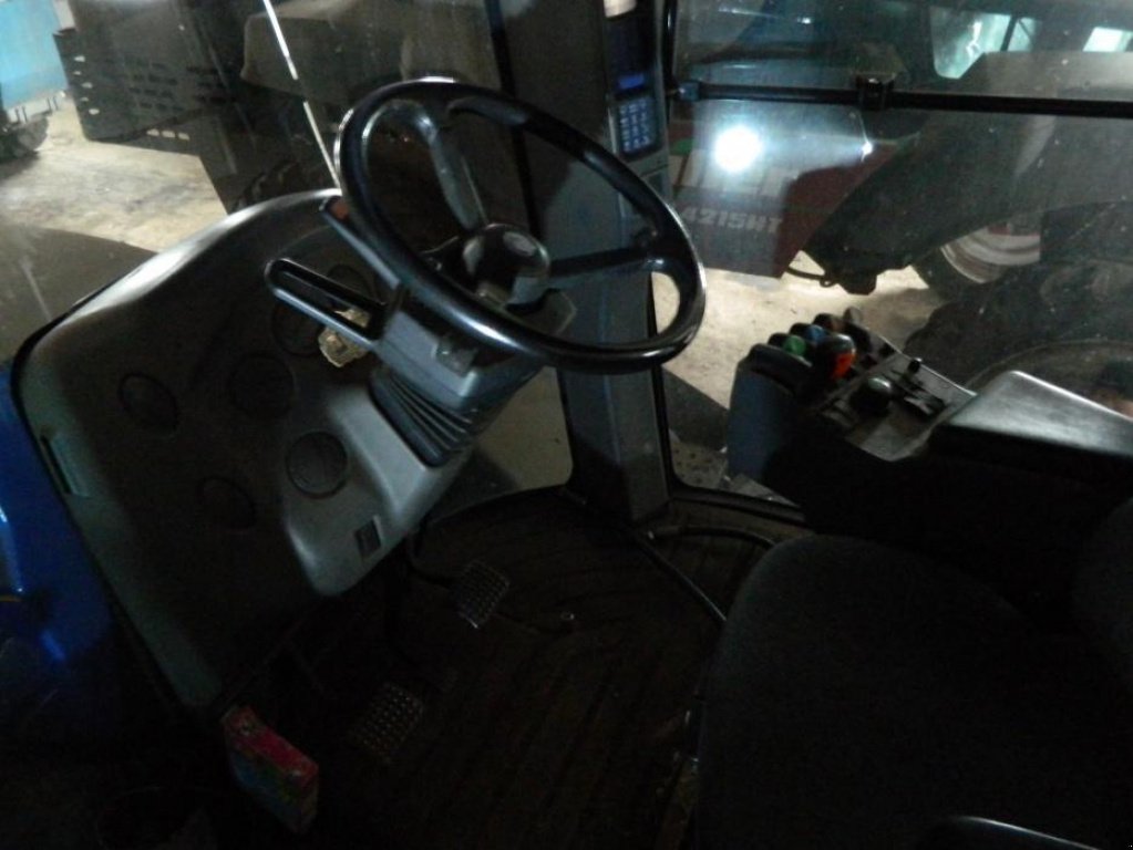 Oldtimer-Traktor des Typs New Holland T9030, Neumaschine in Балаклея (Bild 2)