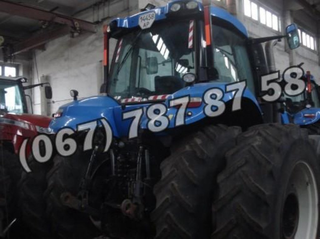 Oldtimer-Traktor des Typs New Holland T8.390, Neumaschine in Запоріжжя (Bild 2)