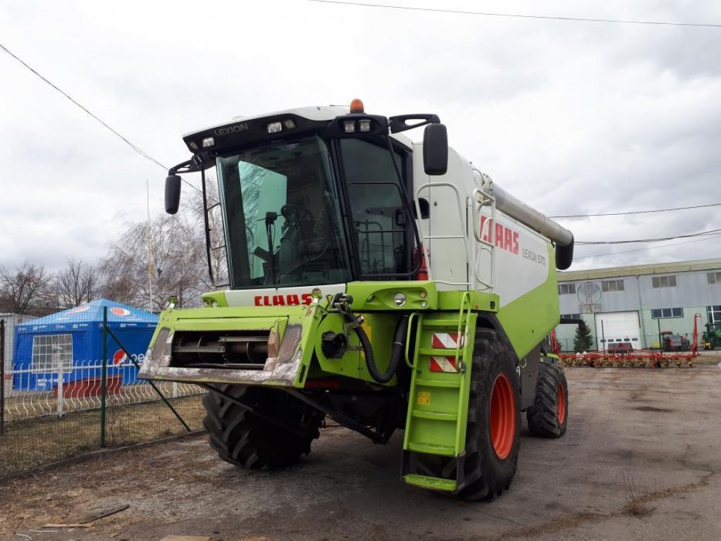 Oldtimer-Mähdrescher des Typs CLAAS Lexion 570, Neumaschine in Біла Церква (Bild 1)