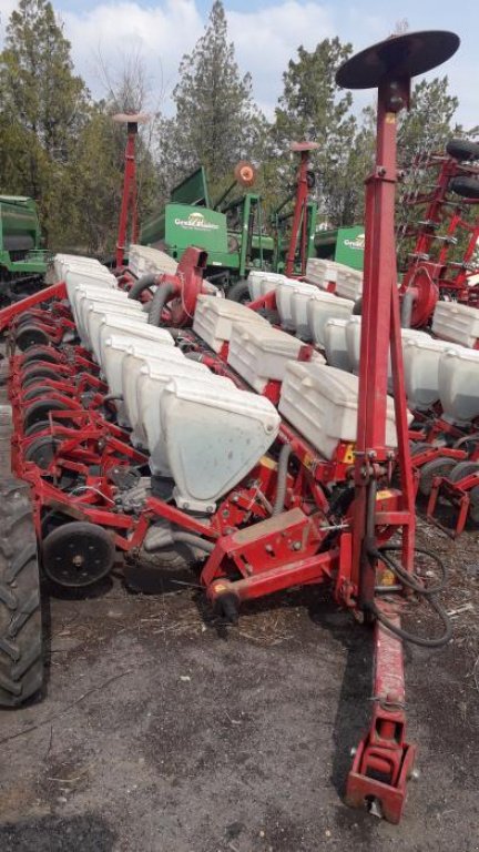 Direktsaatmaschine des Typs CHERVONA ZIRKA УПС 12, Gebrauchtmaschine in Київ (Bild 1)