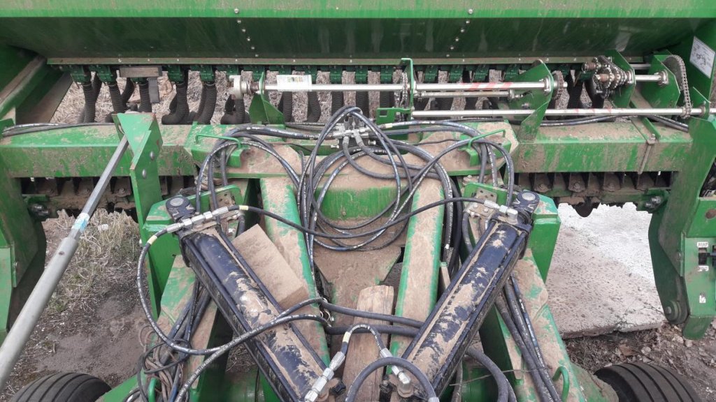 Direktsaatmaschine des Typs Great Plains 3S-3000 F, Gebrauchtmaschine in Київ (Bild 7)