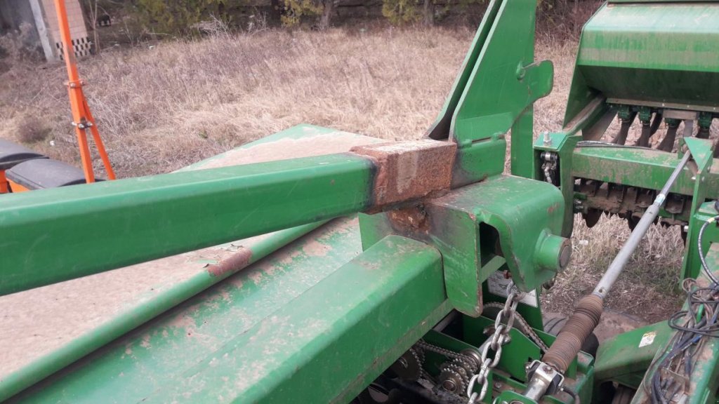 Direktsaatmaschine des Typs Great Plains 3S-3000 F, Gebrauchtmaschine in Київ (Bild 8)