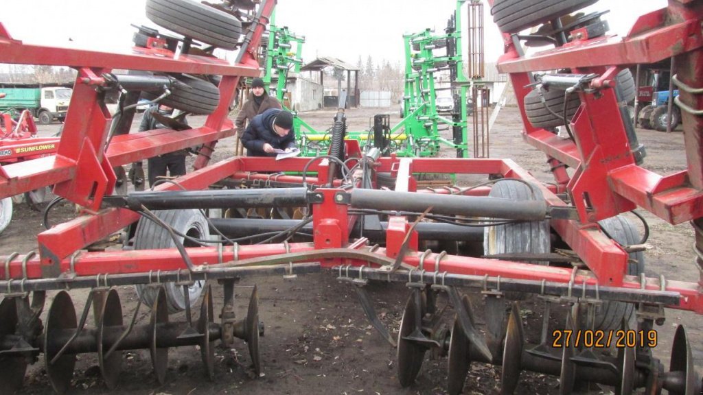 Wiesenegge des Typs Versatile TD700, Gebrauchtmaschine in Київ (Bild 4)