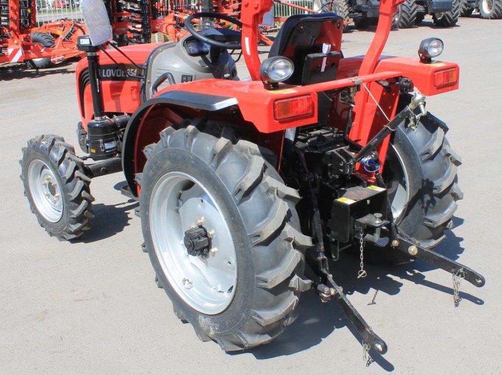 Hopfentraktor des Typs LOVOL FT 354, Neumaschine in Миколаїв (Bild 3)