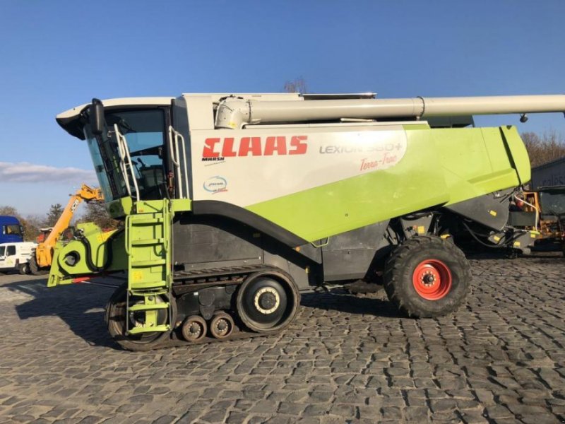 Oldtimer-Mähdrescher des Typs CLAAS Lexion 580 Terra Trac, Neumaschine in Рівне (Bild 1)