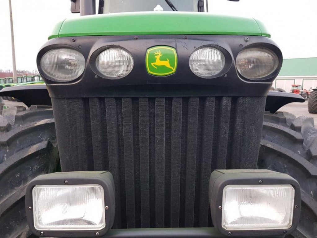 Oldtimer-Traktor des Typs John Deere 8520, Gebrauchtmaschine in Путрівка (Bild 12)