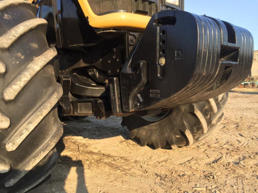 Oldtimer-Traktor des Typs CHALLENGER MT665B, Neumaschine in Харків (Bild 12)