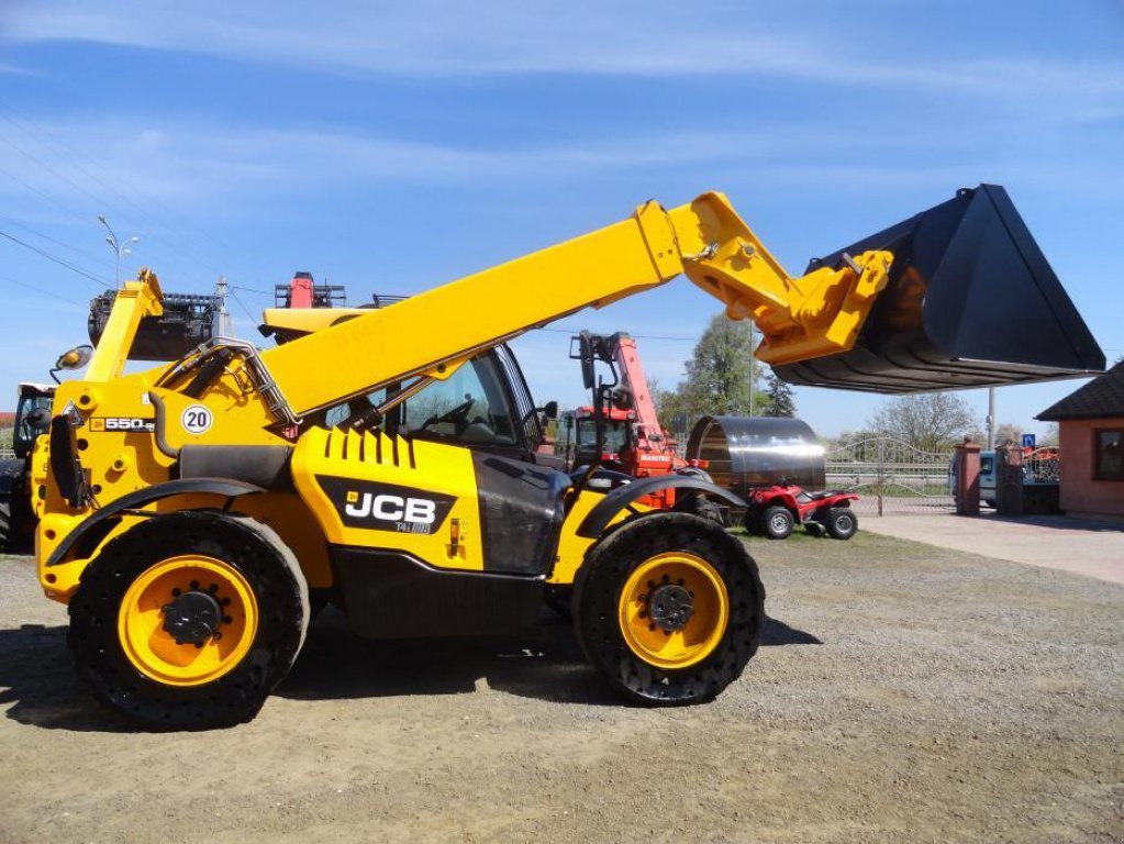 Teleskopstapler des Typs JCB 550-80, Gebrauchtmaschine in Антополь (Bild 5)