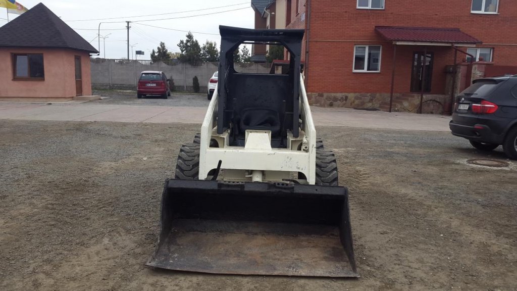 Kompaktlader des Typs Bobcat 645, Neumaschine in Антополь (Bild 8)