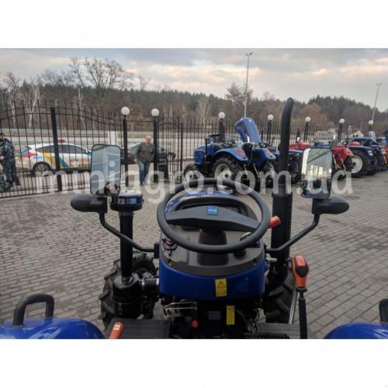 Hopfentraktor des Typs Sonstige TL 244, Neumaschine in Бузова (Bild 4)