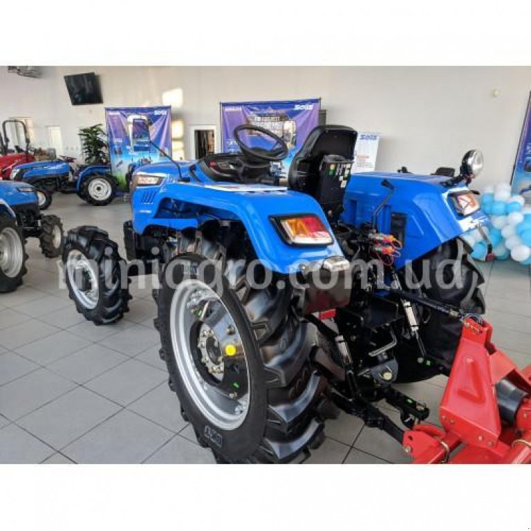 Hopfentraktor des Typs Solis 50, Neumaschine in Бузова (Bild 5)