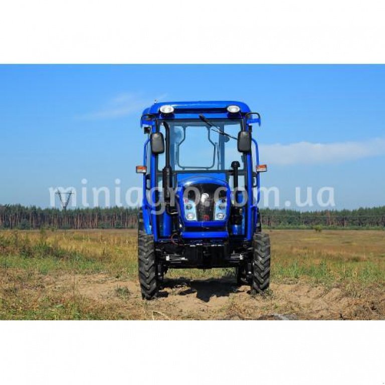 Hopfentraktor des Typs Dong Feng DF 244 Lux, Neumaschine in Бузова (Bild 4)