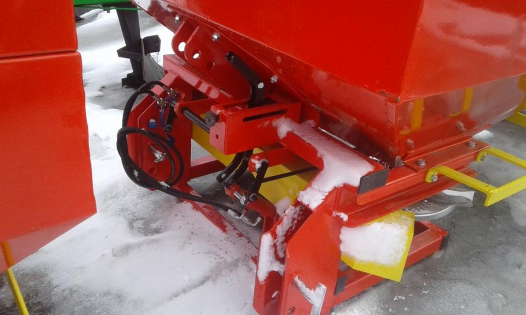 Sandstreuer & Salzstreuer des Typs Jar-Met JMS-1000, Gebrauchtmaschine in Глеваха (Bild 2)