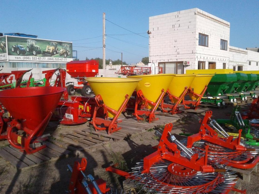 Sandstreuer & Salzstreuer des Typs Jar-Met JP-500, Gebrauchtmaschine in Глеваха (Bild 2)