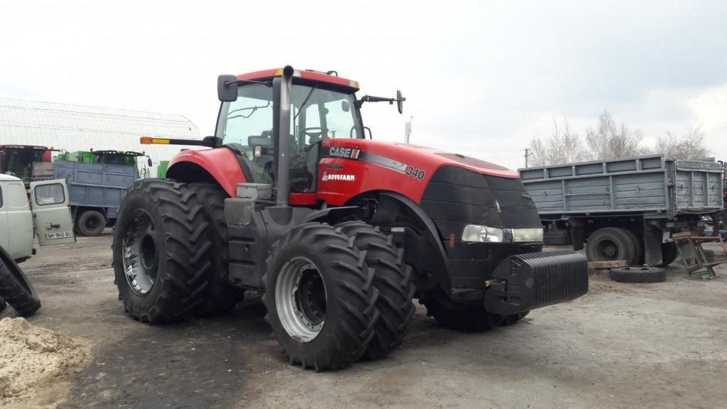 Oldtimer-Traktor des Typs Case IH Magnum 340, Neumaschine in Конотоп (Bild 2)