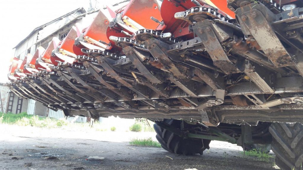 Maispflückvorsatz des Typs Olimac S 8-TR, Gebrauchtmaschine in Конотоп (Bild 4)