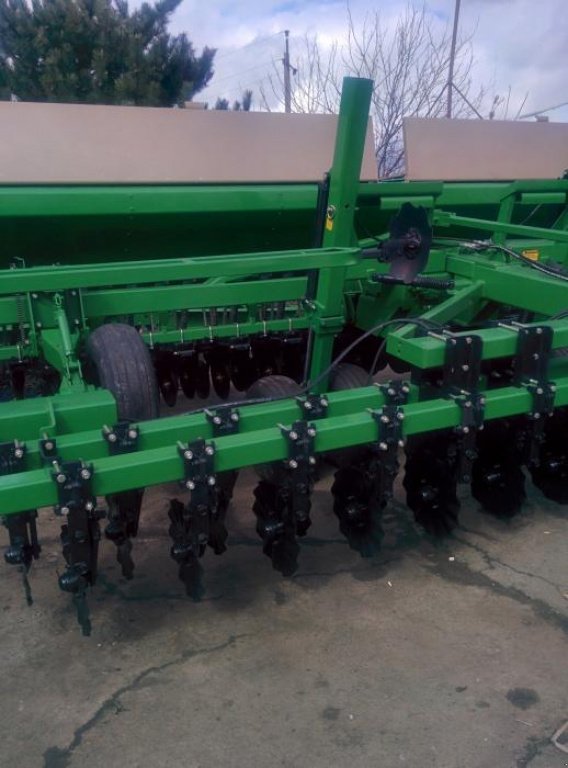 Direktsaatmaschine des Typs Great Plains 2000, Gebrauchtmaschine in Одеса (Bild 8)