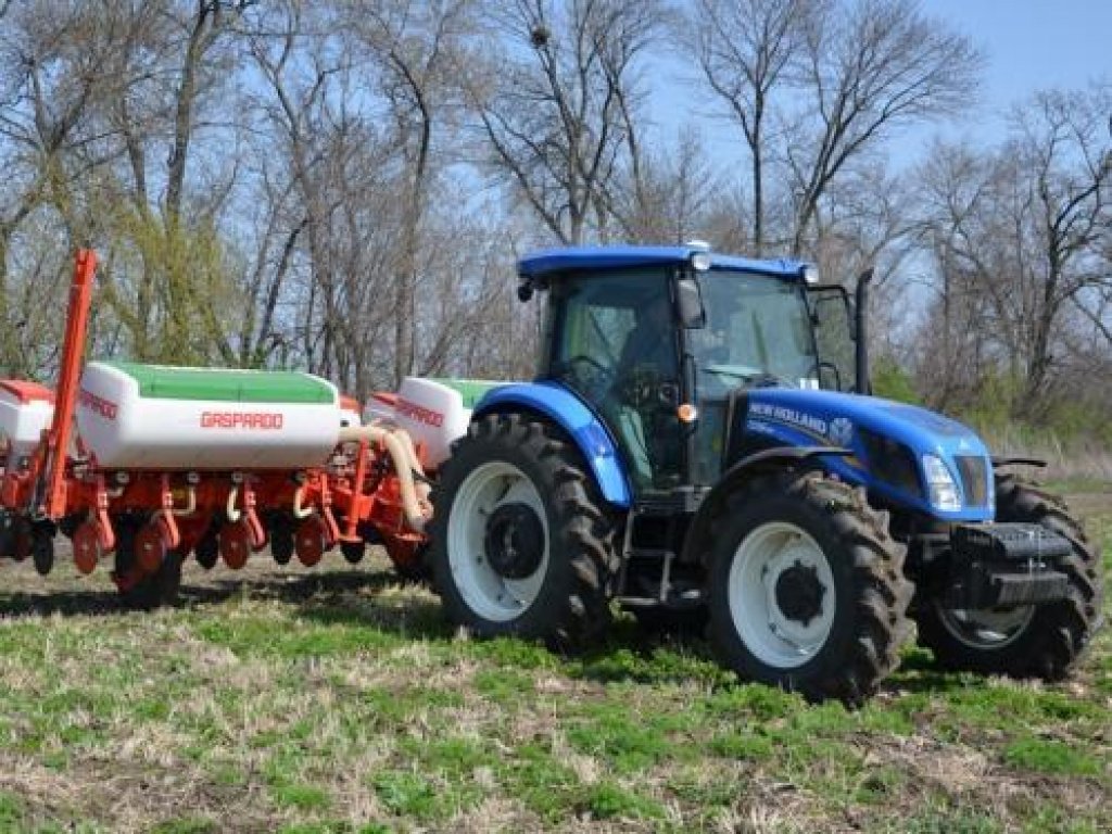 Oldtimer-Traktor des Typs New Holland TD5.110, Neumaschine in Хмельницький (Bild 4)