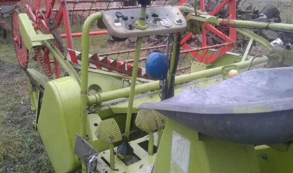 Oldtimer-Mähdrescher des Typs CLAAS Columbus, Neumaschine in Вінниця (Bild 4)