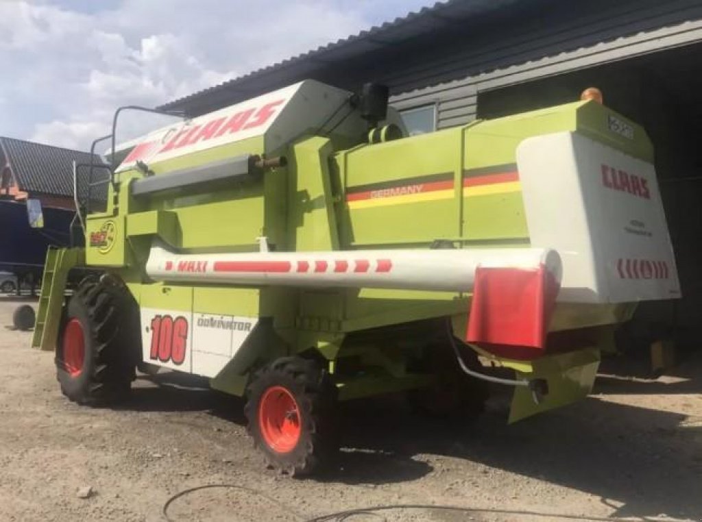 Oldtimer-Mähdrescher des Typs CLAAS Dominator 106, Neumaschine in Вінниця (Bild 2)